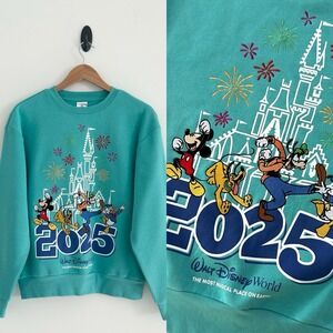 Disney Parks Women's XS Blue 2025 Cinderella Castle Mickey Goofy Sweatshirt Top